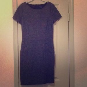 Theory gray sheath suiting dress